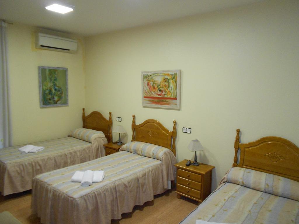 Hostal Internacional Madrid Kültér fotó