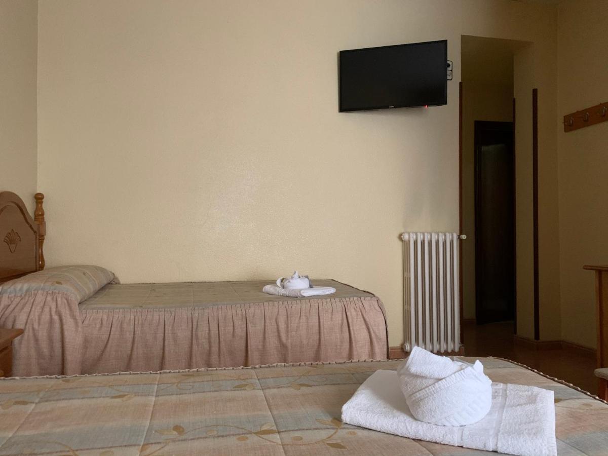 Hostal Internacional Madrid Kültér fotó